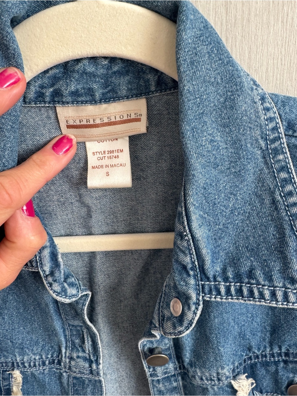 Expressions Vintage Light Blue Denim Jacket button down with pockets Sz S - Picture 2 of 4